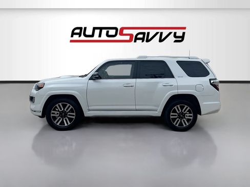 Used 2022 Toyota 4Runner Limited RWD image 4