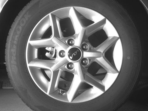 Used 2025 Kia Soul LX w/ LX Technology Package FWD image 15