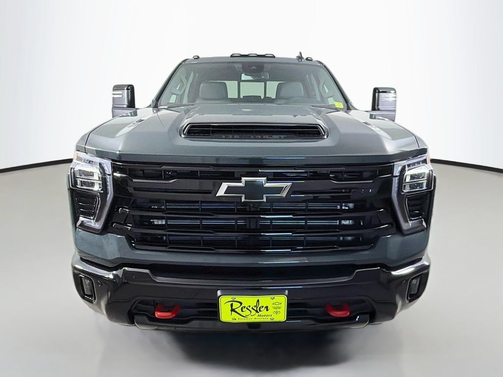 New 2026 Chevrolet Silverado 3500 LT AWD/4WD image 2
