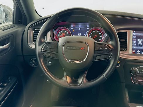 Used 2023 Dodge Charger SXT image 17