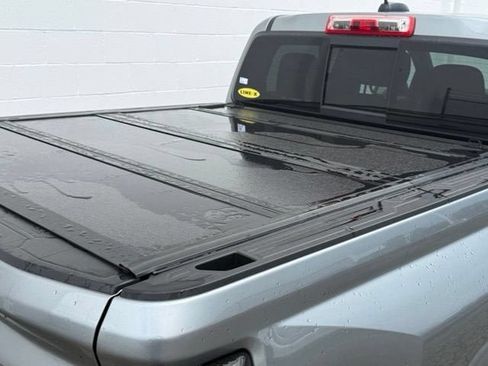 Used 2024 Chevrolet Colorado LT w/ LT Convenience Package II AWD/4WD image 14