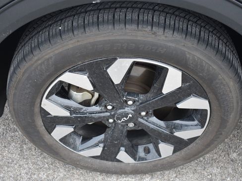 Used 2023 Kia Sportage X-Line w/ X-Line Premium Package image 13