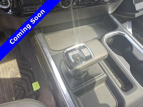 Used 2022 Chevrolet Silverado 1500 LT Trail Boss w/ LT Trail Boss Premium Package AWD/4WD image 16