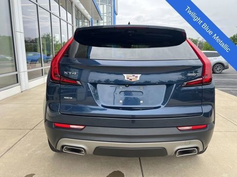 Used 2022 Cadillac XT4 Premium Luxury w/ Enhanced Visibility Package AWD/4WD image 6