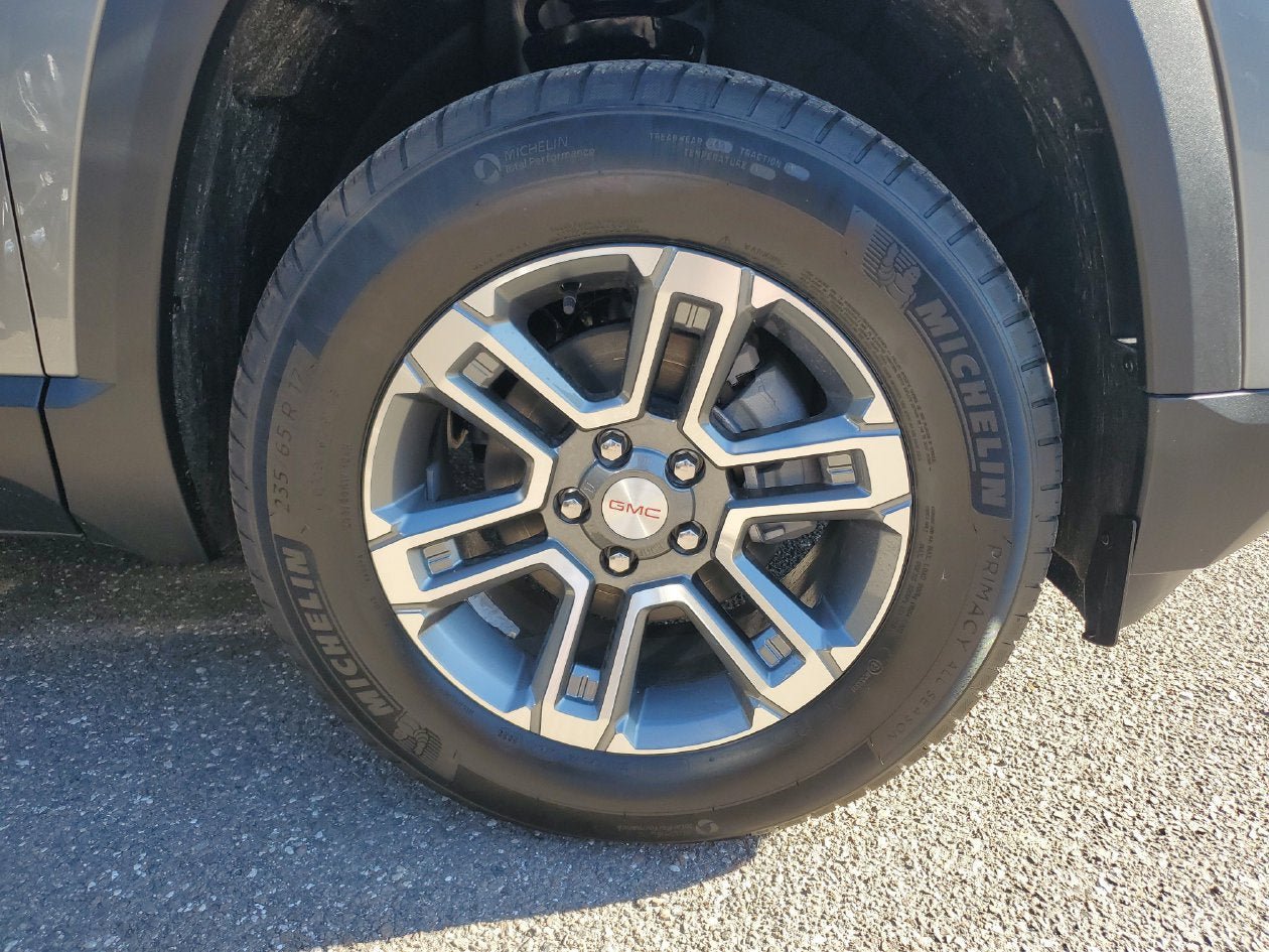 New 2027 GMC Terrain Elevation FWD image 6