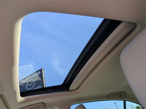 Used 2017 Honda Accord Touring image 22