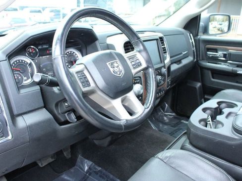 Used 2017 RAM 1500 Laramie w/ Convenience Group image 29