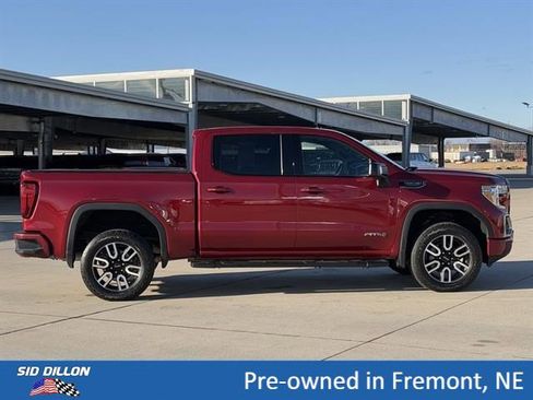 Used 2020 GMC Sierra 1500 AT4 w/ AT4 Premium Package AWD/4WD image 3
