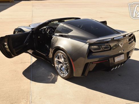 Used 2019 Chevrolet Corvette ZR1 image 8