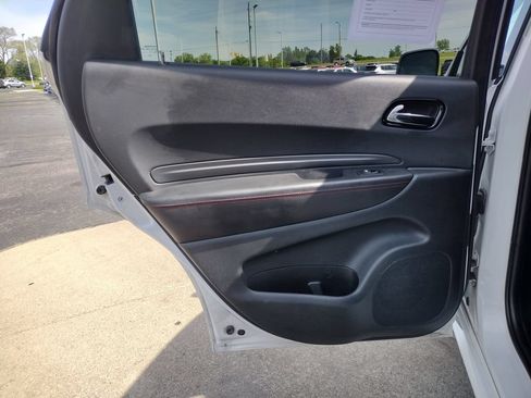 Used 2025 Dodge Durango R/T AWD/4WD image 32