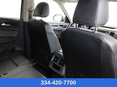 Certified 2022 Volkswagen Atlas SE image 19