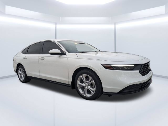New 2026 Honda Accord LX image 2