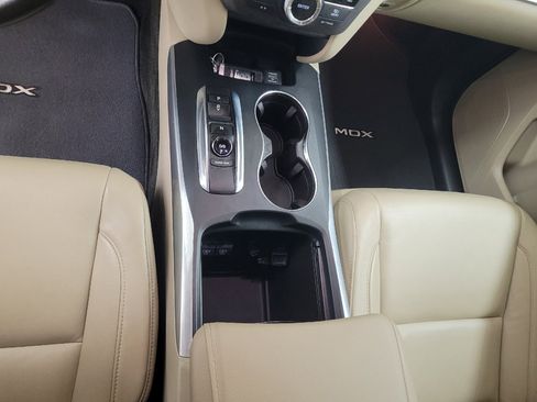 Used 2017 Acura MDX w/ Technology Package AWD/4WD image 26