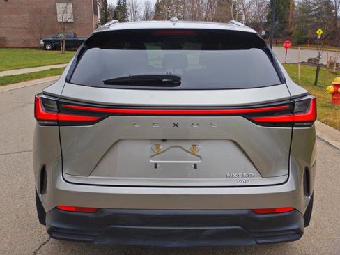 Used 2022 Lexus NX 350 AWD image 12
