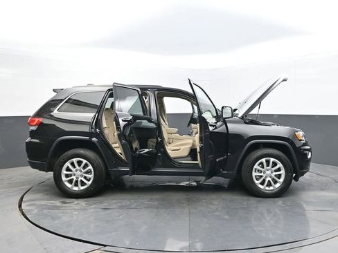 Used 2022 Jeep Grand Cherokee Laredo E AWD/4WD image 65