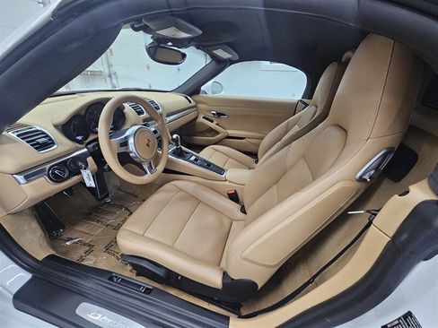 Used 2016 Porsche Boxster image 9