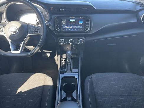Used 2024 Nissan Kicks SV image 24