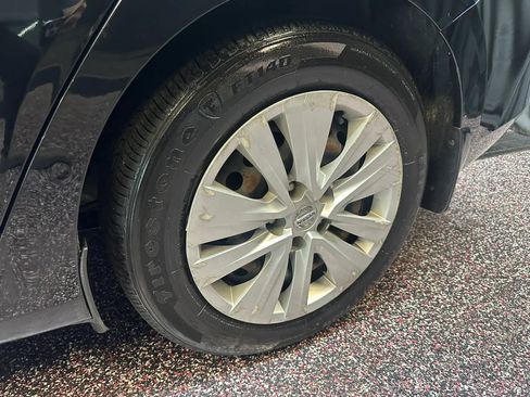 Used 2021 Nissan Sentra S FWD image 25