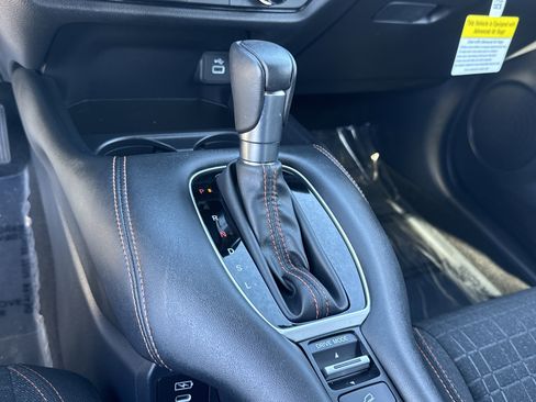 Certified 2025 Honda HR-V Sport image 34