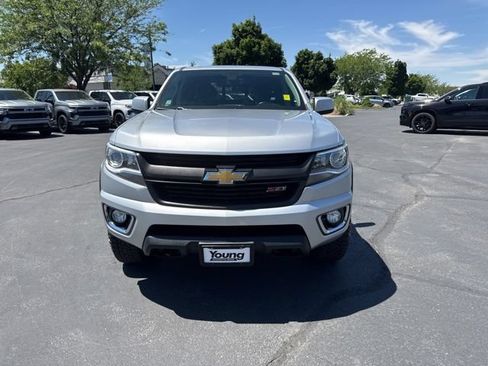 Used 2016 Chevrolet Colorado Z71 AWD/4WD image 2