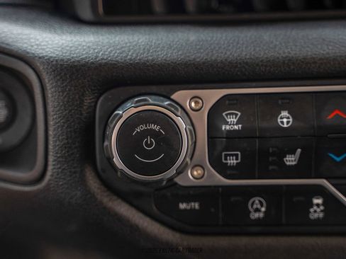 Used 2024 Jeep Wrangler Sport S AWD/4WD image 49
