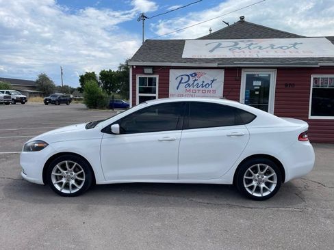 Used 2013 Dodge Dart SXT w/ SXT Special Edition Group FWD image 2