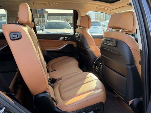 Used 2022 BMW X7 xDrive40i image 13