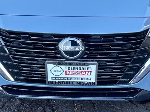 New 2025 Nissan Sentra SV image 9