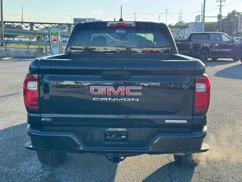 Used 2024 GMC Canyon Elevation w/ Trailering Package AWD/4WD image 5