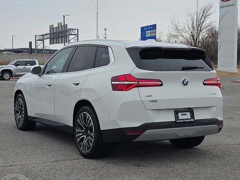 Used 2025 BMW X3 xDrive30i w/ Premium Package image 4