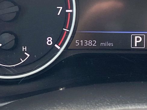 Used 2025 Nissan Sentra SV FWD image 28