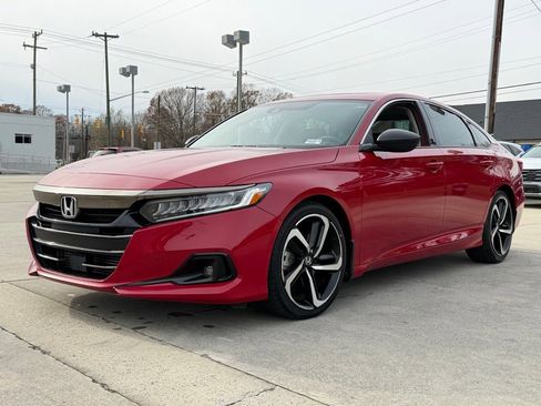 Used 2022 Honda Accord Sport Special Edition image 3