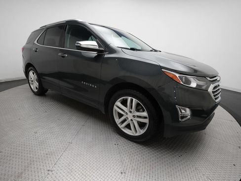 Used 2020 Chevrolet Equinox Premier AWD/4WD image 36
