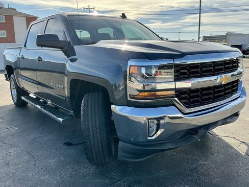 Used 2018 Chevrolet Silverado 1500 LT w/ All Star Edition image 2