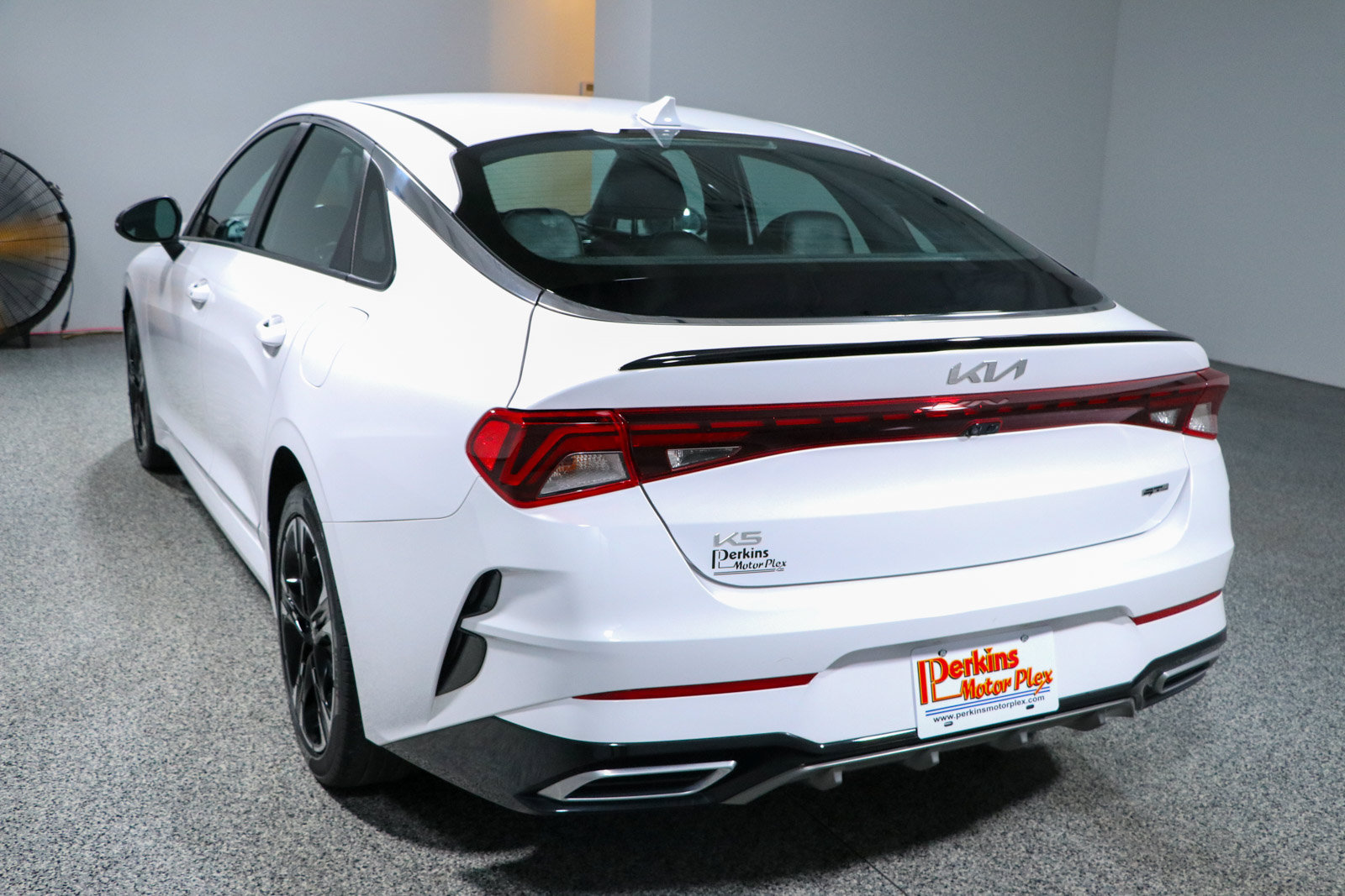 Used 2023 Kia K5 GT-Line FWD image 9