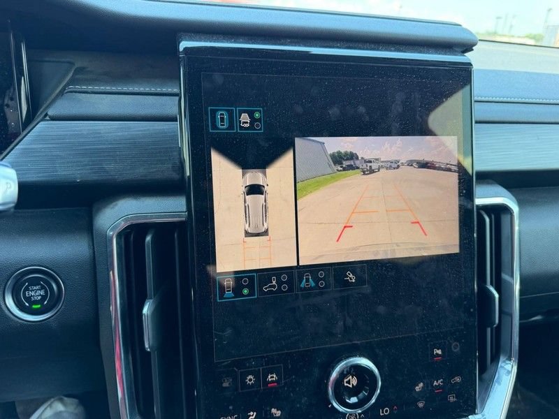 Used 2025 GMC Acadia Elevation w/ Elevation Premium Package FWD image 21