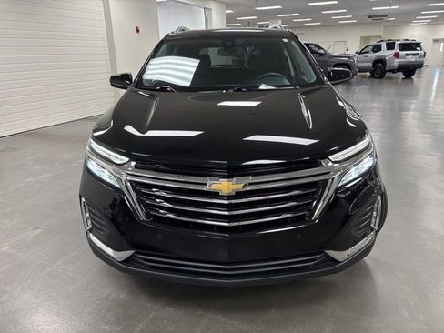 Used 2023 Chevrolet Equinox Premier w/ LPO, Cargo Package FWD image 2