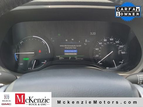 Used 2025 Toyota Sienna XLE FWD image 14