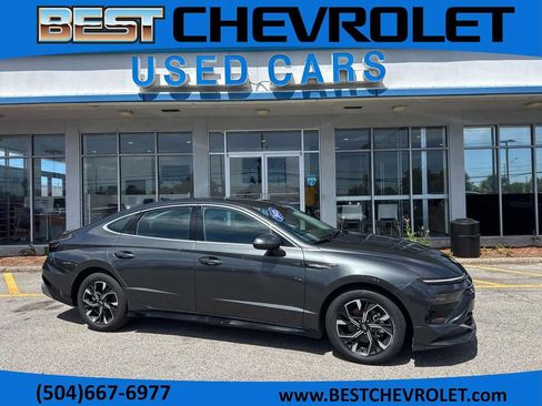 Used 2025 Hyundai Sonata SEL FWD image 1