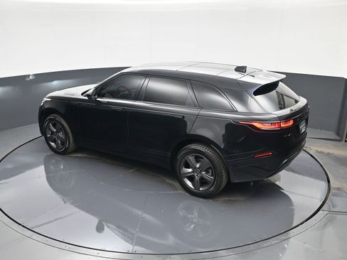 Used 2023 Land Rover Range Rover Velar R-Dynamic S image 33