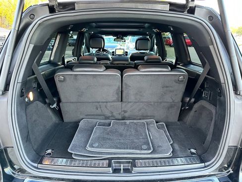 Used 2019 Mercedes-Benz GLS 550 4MATIC w/ Driver Assistance Package image 25