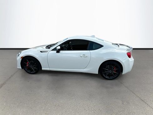Used 2017 Subaru BRZ Limited w/ Performance Package RWD image 4