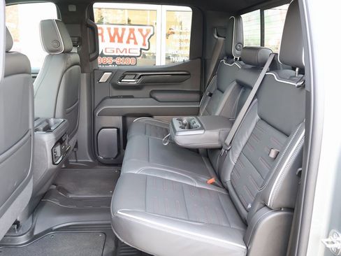 New 2025 GMC Sierra 1500 AT4X image 30