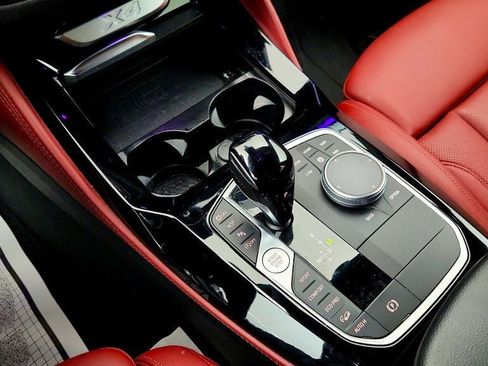 Used 2024 BMW X4 xDrive30i w/ Premium Package AWD/4WD image 17