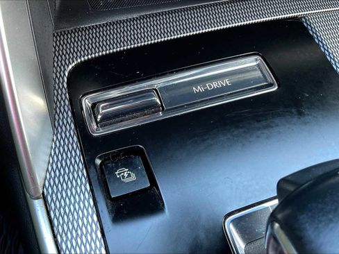 Used 2024 MAZDA CX-90 Plug-In Hybrid w/ Premium Plus image 32