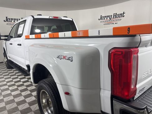 Used 2024 Ford F350 XLT image 6