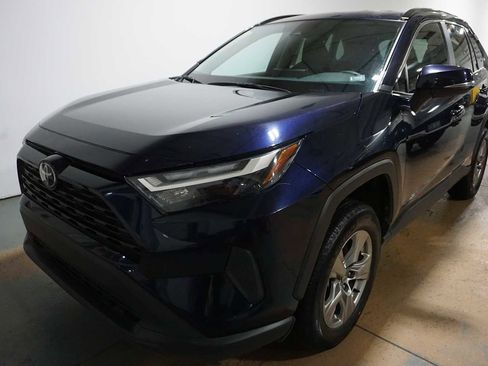 Used 2024 Toyota RAV4 XLE image 1