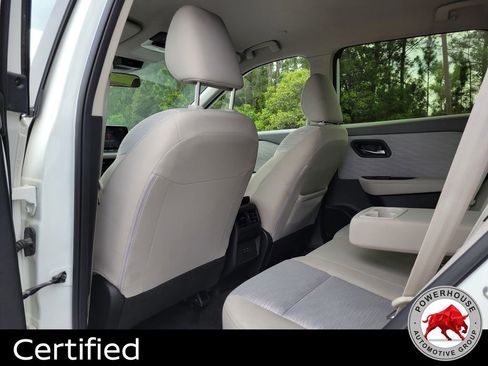 Used 2023 Nissan Rogue SV image 15