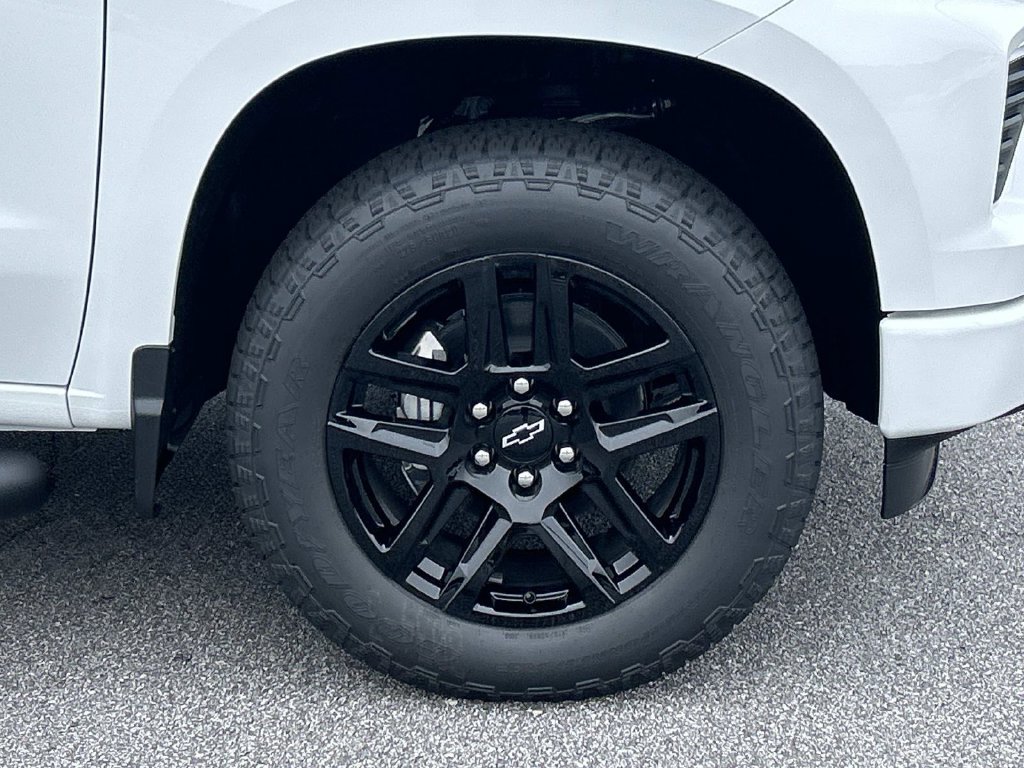 New 2026 Chevrolet Silverado 1500 RST w/ RST Select Package AWD/4WD image 10