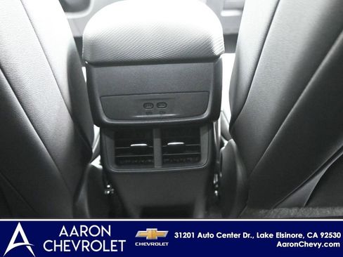 New 2026 Chevrolet Equinox LT w/ Convenience Package II image 21